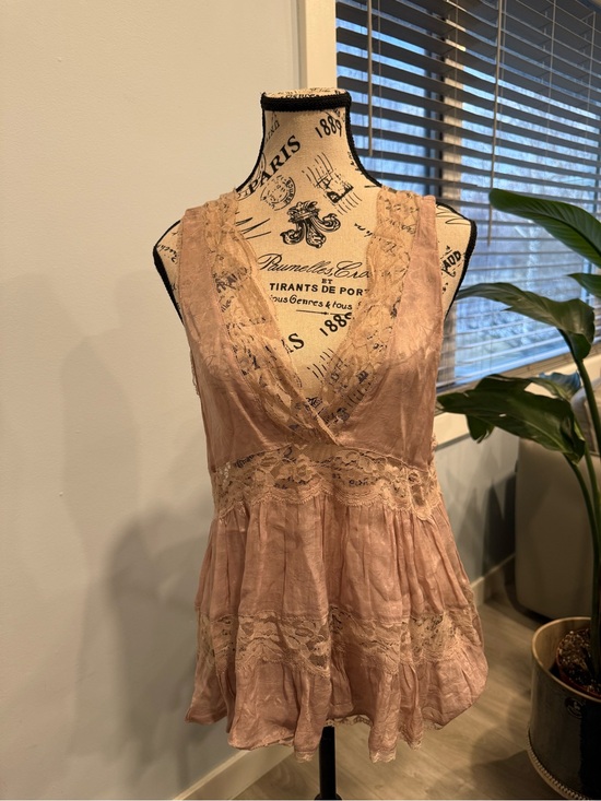 Intimately By Free People Tops - Lace-Trim V-Neck Tank in Dusty Rose